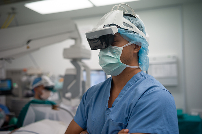 Resident Virtual Ophthalmic Surgery